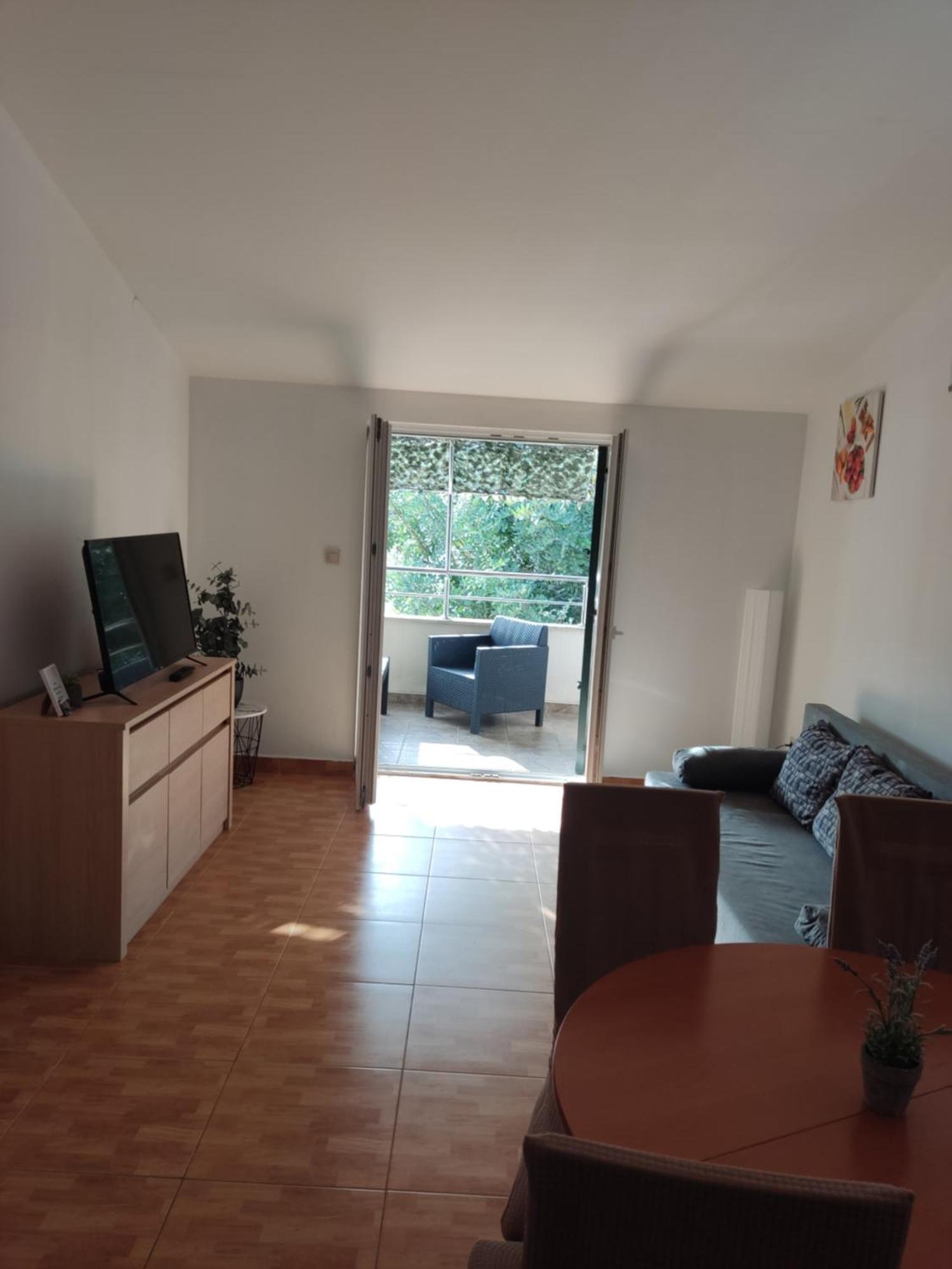 Apartments Ivana Loviste Exterior photo